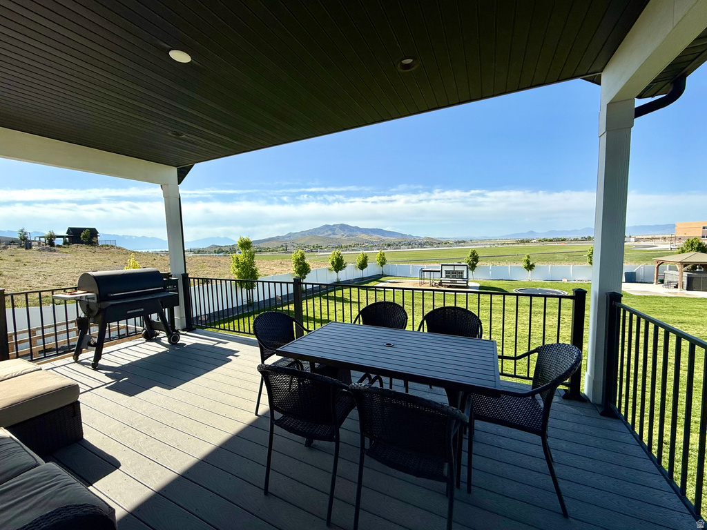 1384 E ABIGAIL LN Eagle Mountain, UT 84005