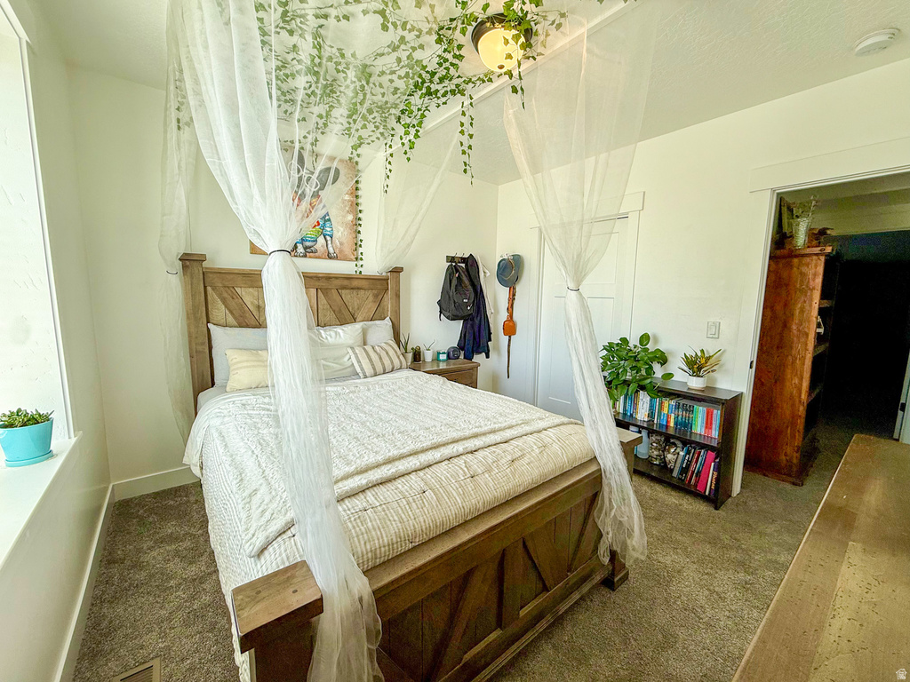 1384 E ABIGAIL LN Eagle Mountain, UT 84005