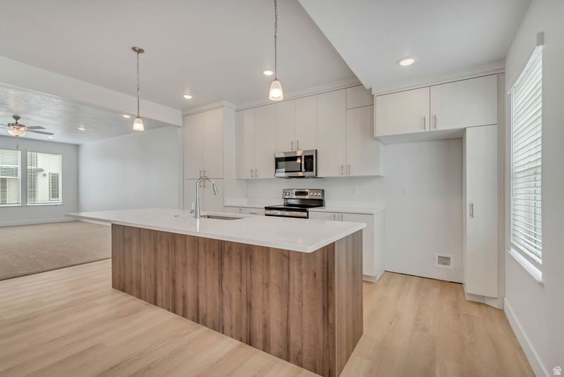 67 E 775 S #22 Springville, UT 84663