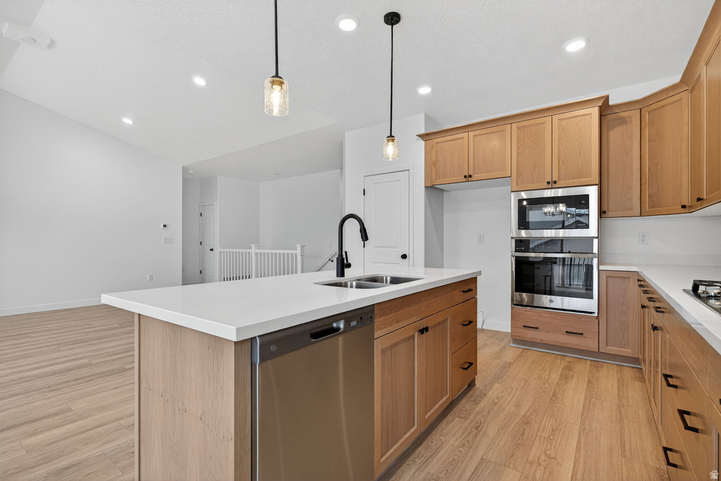 12007 S MOUNT MORAN WAY #605 Herriman, UT 84096