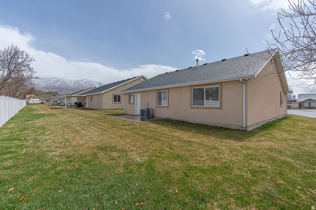 275 W 260 N Hyde Park, UT 84318