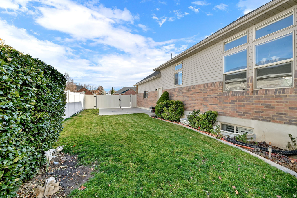 587 N 2625 W West Point, UT 84015