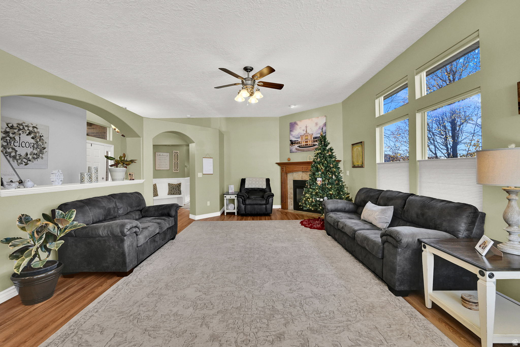 587 N 2625 W West Point, UT 84015