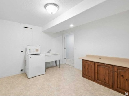 11417 S JORDAN FARMS RD South Jordan, UT 84095