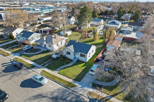 831 W MONTAGUE AVE Salt Lake City, UT 84104