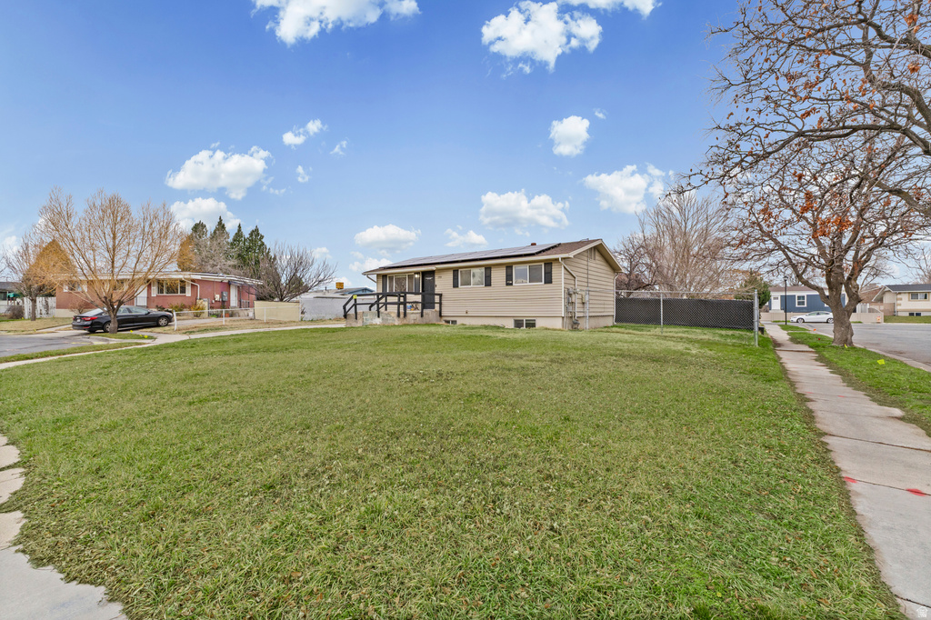 1788 W ALTAIR CIR Salt Lake City, UT 84116