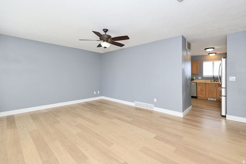 5013 TUSCAN ST Salt Lake City, UT 84118