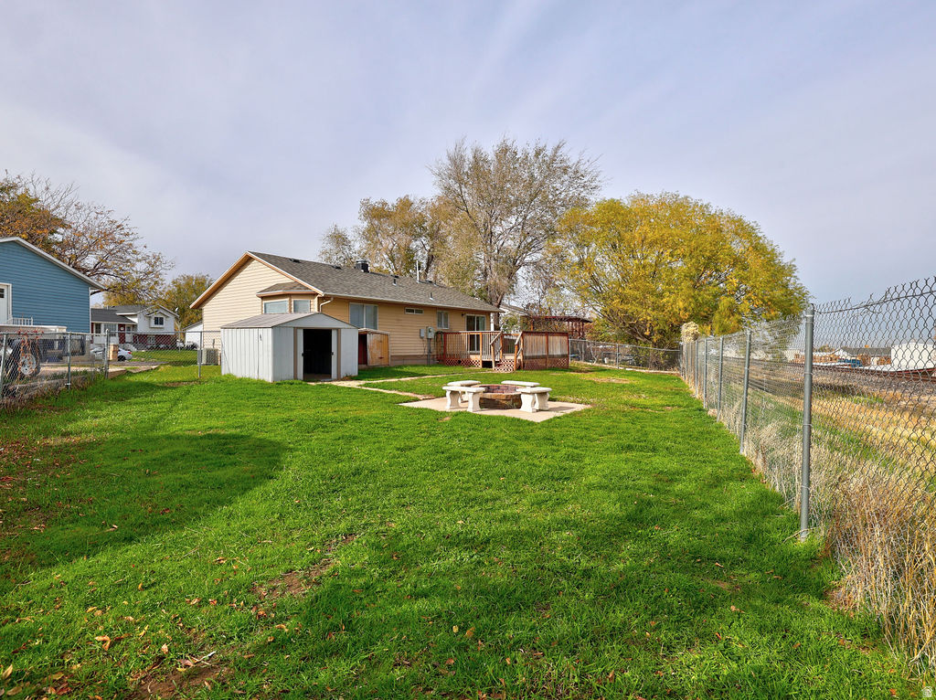 5013 TUSCAN ST Salt Lake City, UT 84118