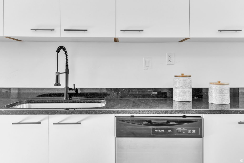 4038 W 5580 S Kearns, UT 84118