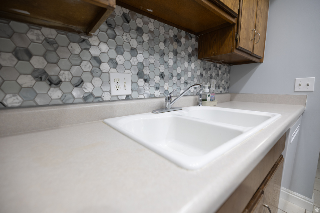 323 S PEACH LN Bountiful, UT 84010