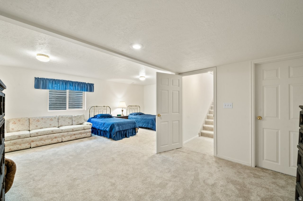 5631 S 1075 E South Ogden, UT 84405