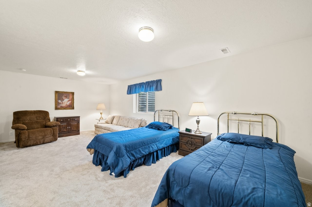 5631 S 1075 E South Ogden, UT 84405