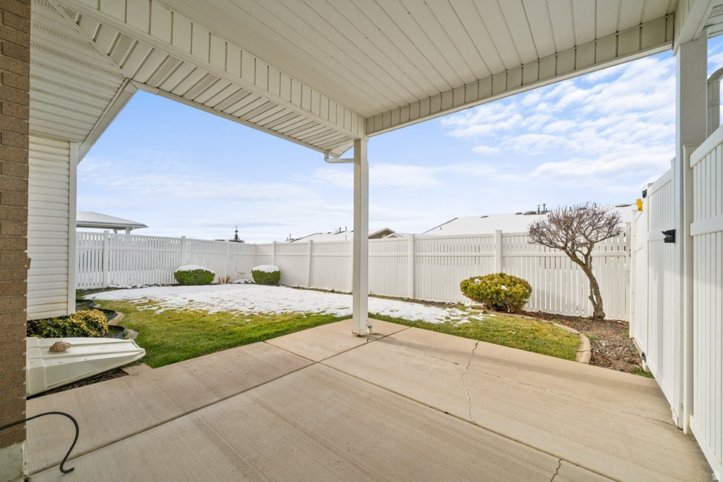 5631 S 1075 E South Ogden, UT 84405