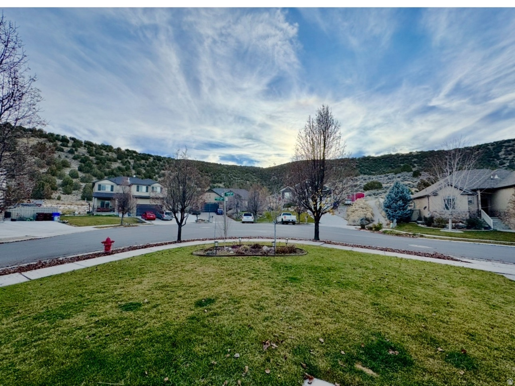 6798 N YAKIMA WAY Eagle Mountain, UT 84005