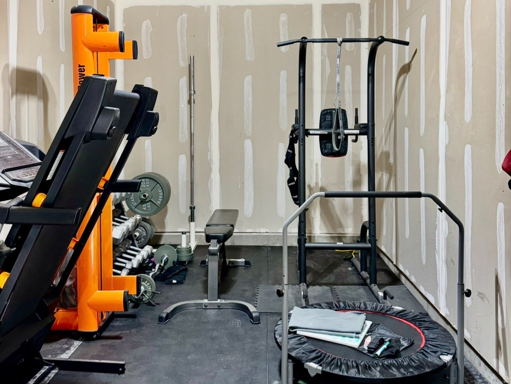 6798 N YAKIMA WAY Eagle Mountain, UT 84005