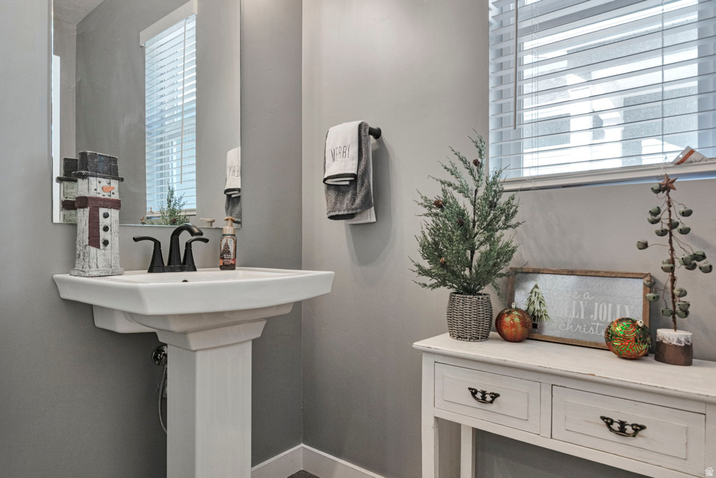 6887 W SKIP ROCK RD South Jordan, UT 84009