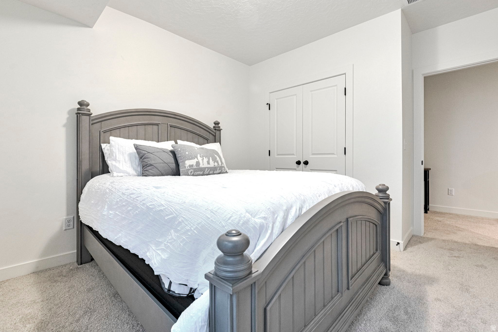 6887 W SKIP ROCK RD South Jordan, UT 84009