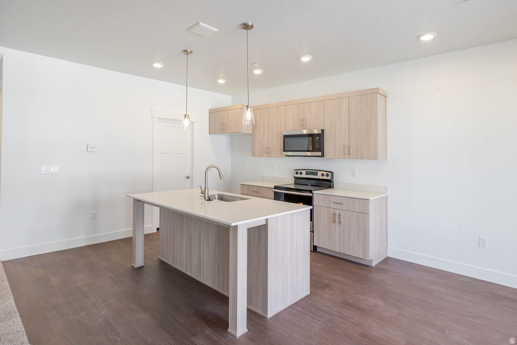 12718 S CARTER FALLS CV #2032 Herriman, UT 84096