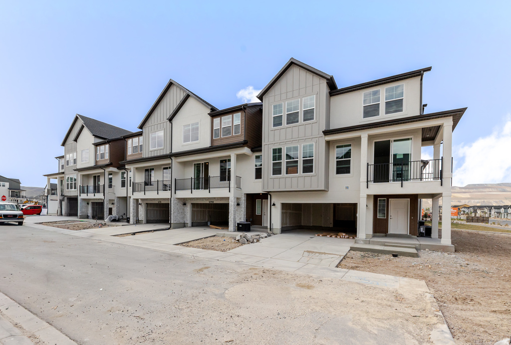 12718 S CARTER FALLS CV #2032 Herriman, UT 84096