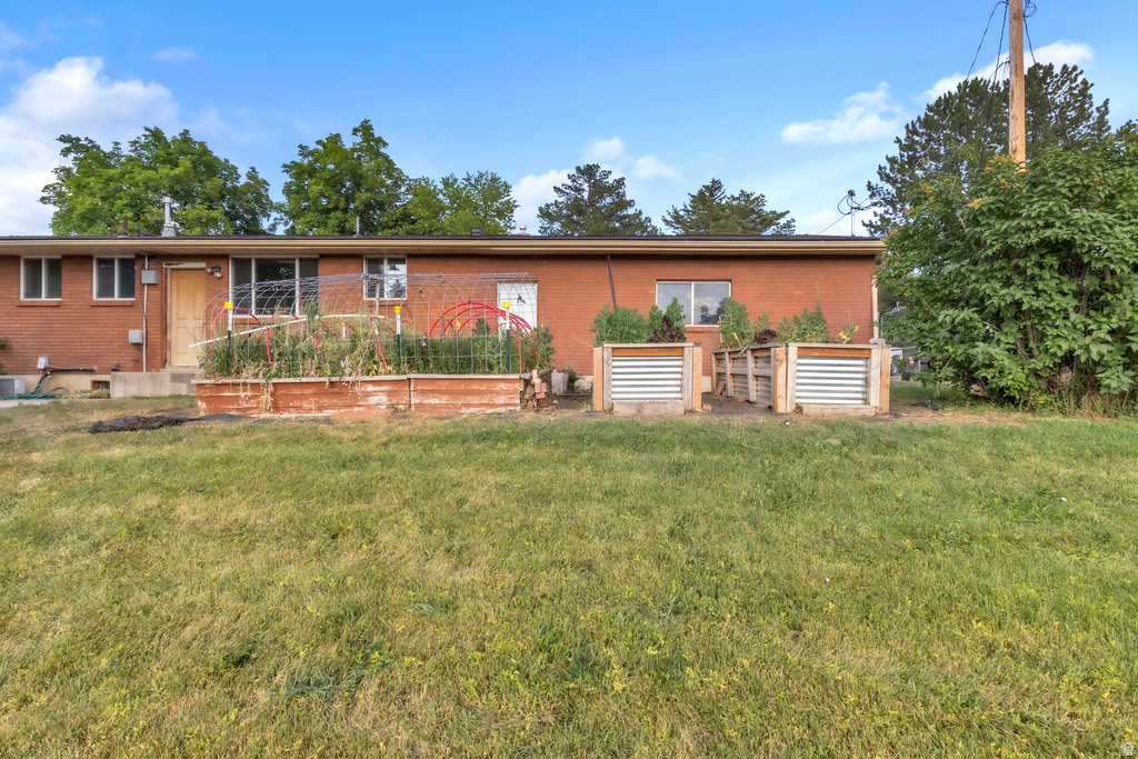 185 S 200 W Providence, UT 84332