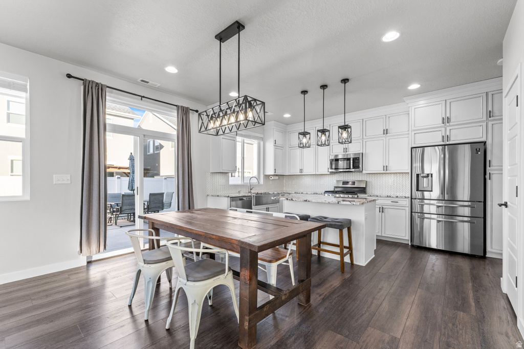 2092 W 3250 S Syracuse, UT 84075