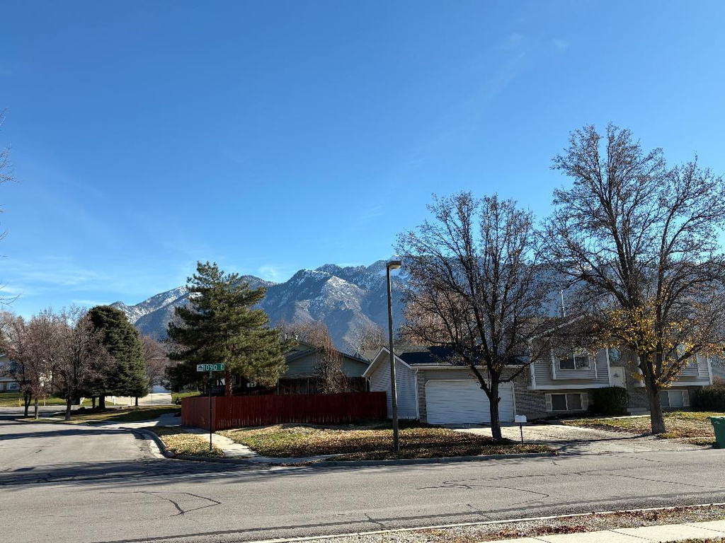 10642 S 1090 E Sandy, UT 84094