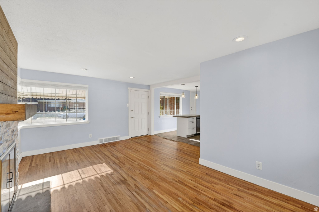 769 E BARROWS AVE Salt Lake City, UT 84106