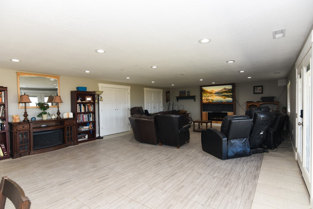 270 N CHIEKEZIE LN Grantsville, UT 84029