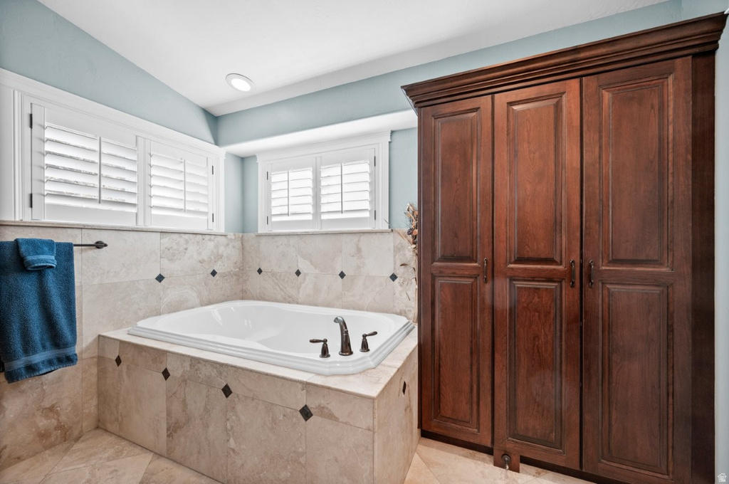 2671 S EDGEHILL DR Bountiful, UT 84010