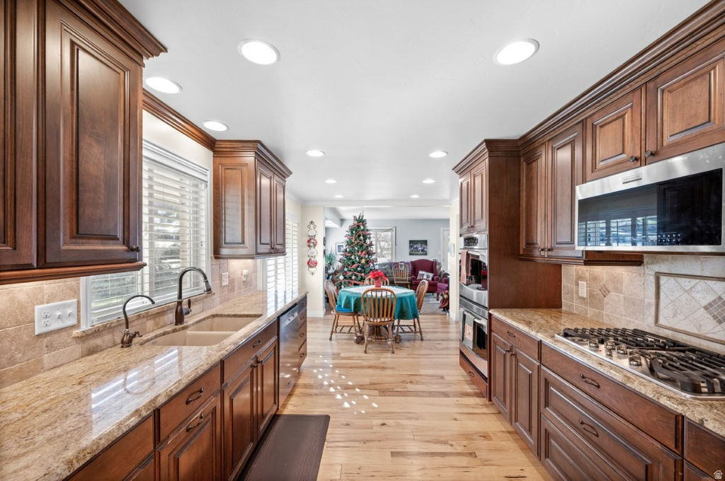 2671 S EDGEHILL DR Bountiful, UT 84010