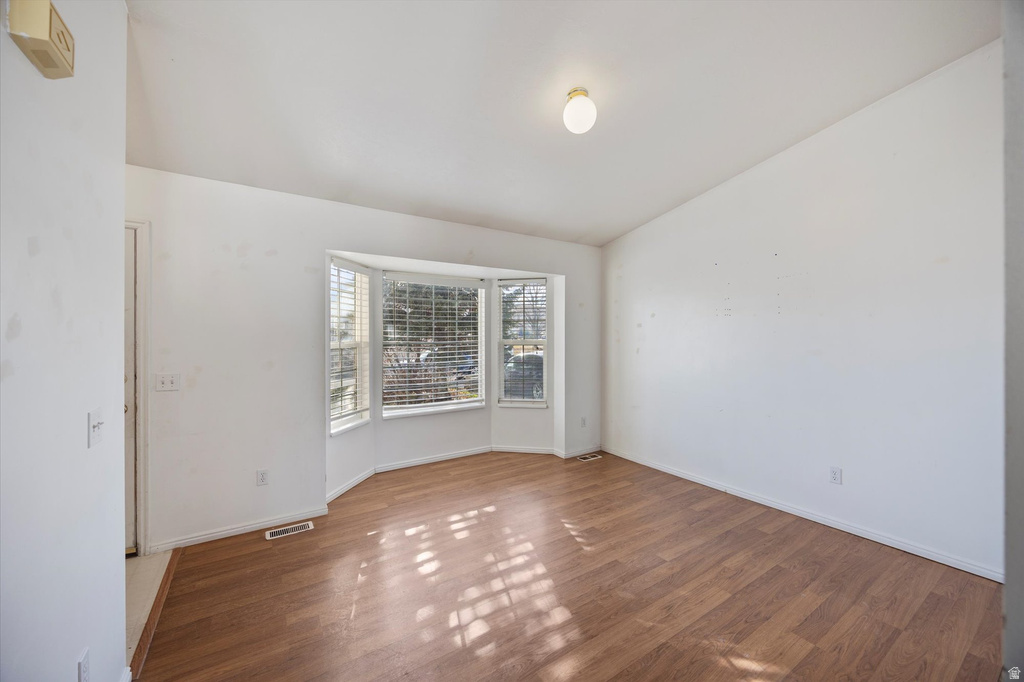 5502 W STARFLOWER WAY West Jordan, UT 84081