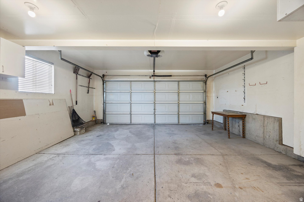 5502 W STARFLOWER WAY West Jordan, UT 84081