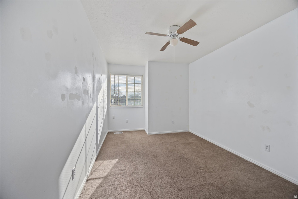 5502 W STARFLOWER WAY West Jordan, UT 84081