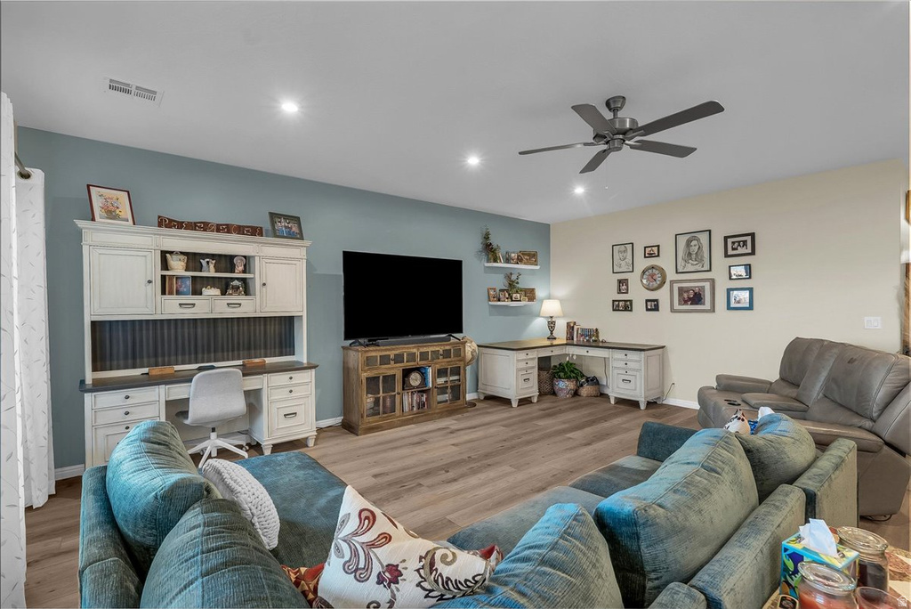 4648 W 3080 S Hurricane, UT 84737