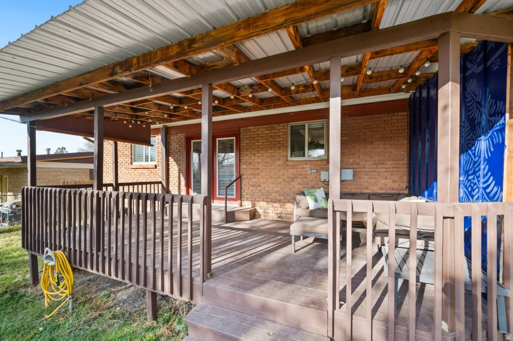 1039 E 10TH ST Ogden, UT 84404