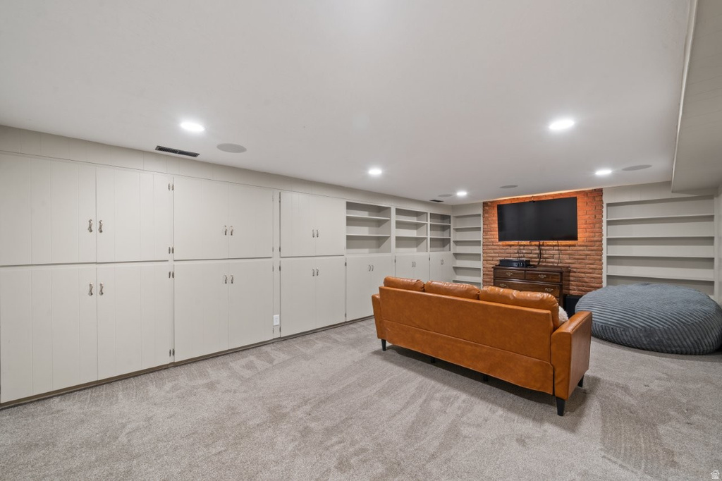 1039 E 10TH ST Ogden, UT 84404