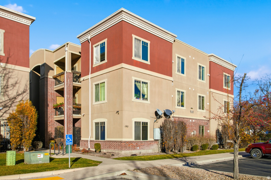 190 E BELMONT AVE #3 Salt Lake City, UT 84111