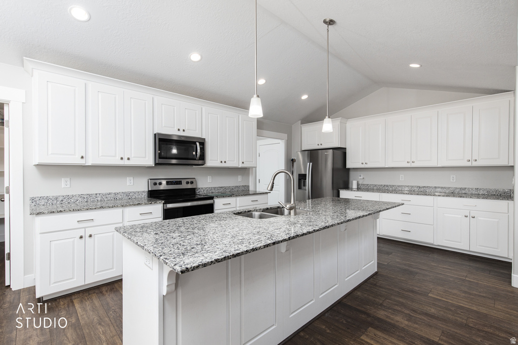 178 N MAPLE BEND DR Spanish Fork, UT 84660