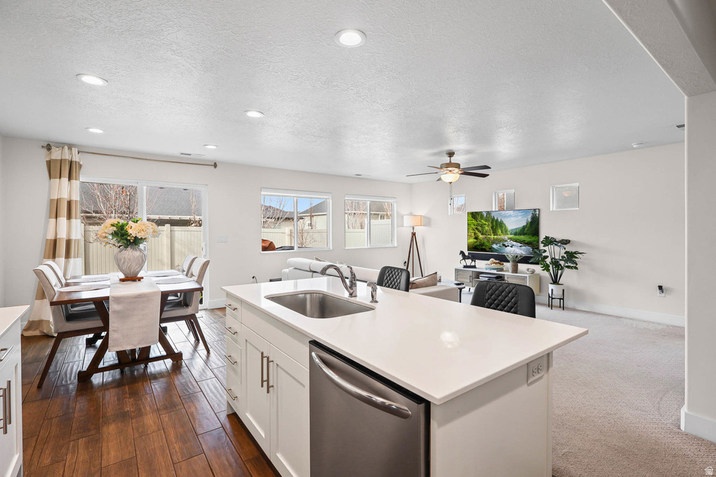 6539 S LIBERTY WAY South Weber, UT 84405