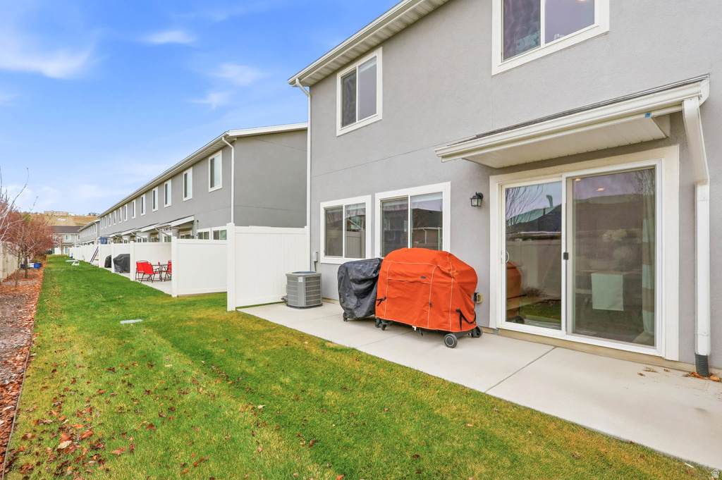 6539 S LIBERTY WAY South Weber, UT 84405