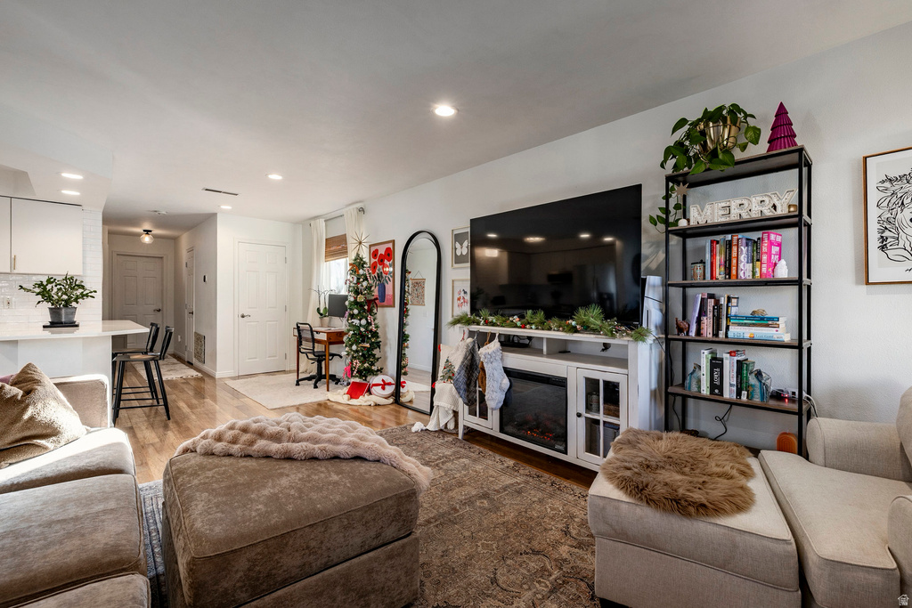 6375 S MALSTROM LN Murray, UT 84107