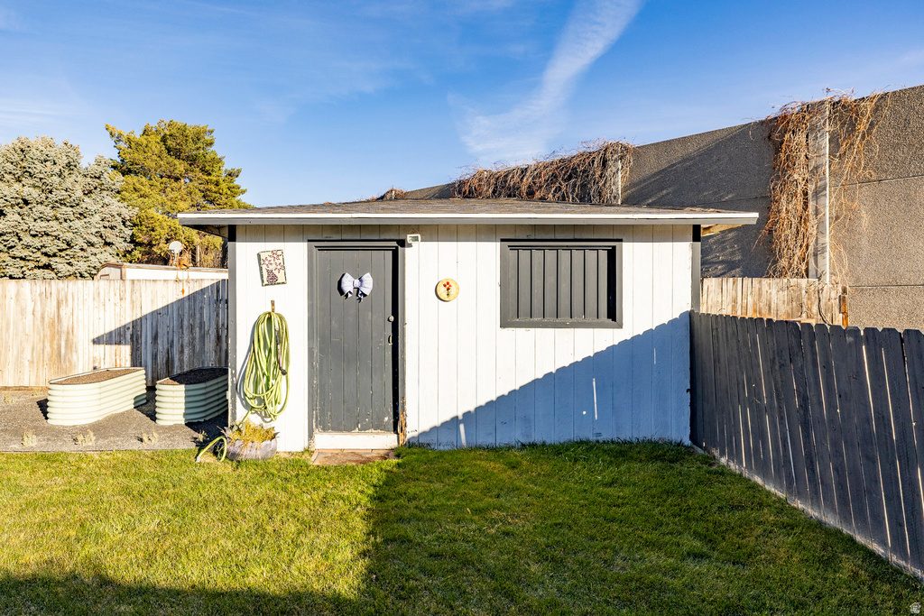 6375 S MALSTROM LN Murray, UT 84107