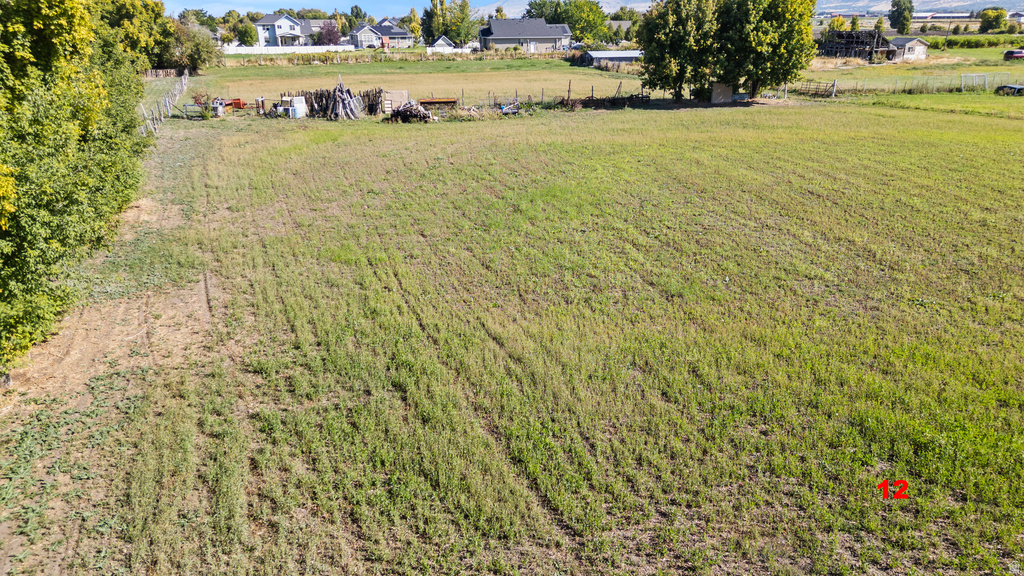 4633 S HIGHWAY 89 Wellsville, UT 84339