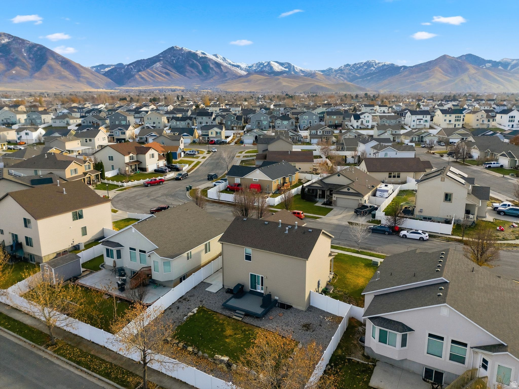 366 W DIAMANT LN Tooele, UT 84074