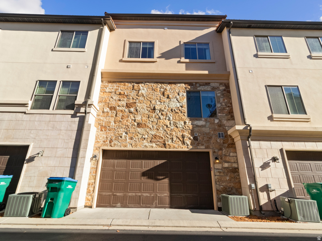 10919 TOWN CENTER BLVD Highland, UT 84003