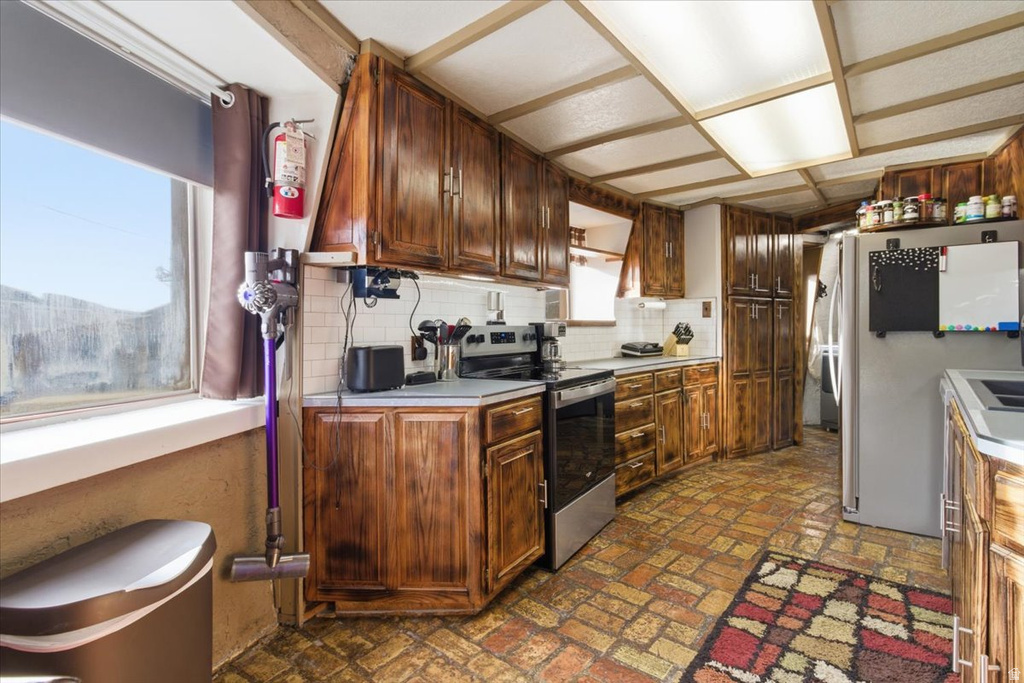 454 E 570 S Nephi, UT 84648