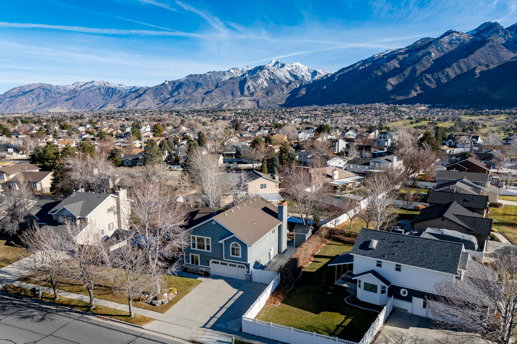 11989 S HIDDEN VALLEY RD Sandy, UT 84092