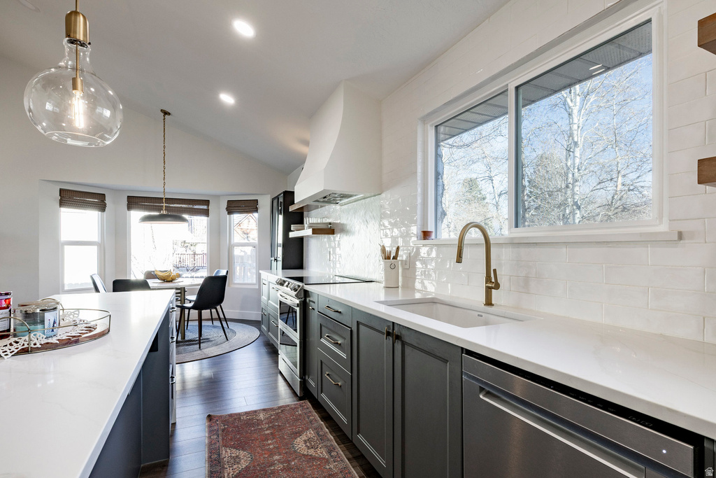 11989 S HIDDEN VALLEY RD Sandy, UT 84092