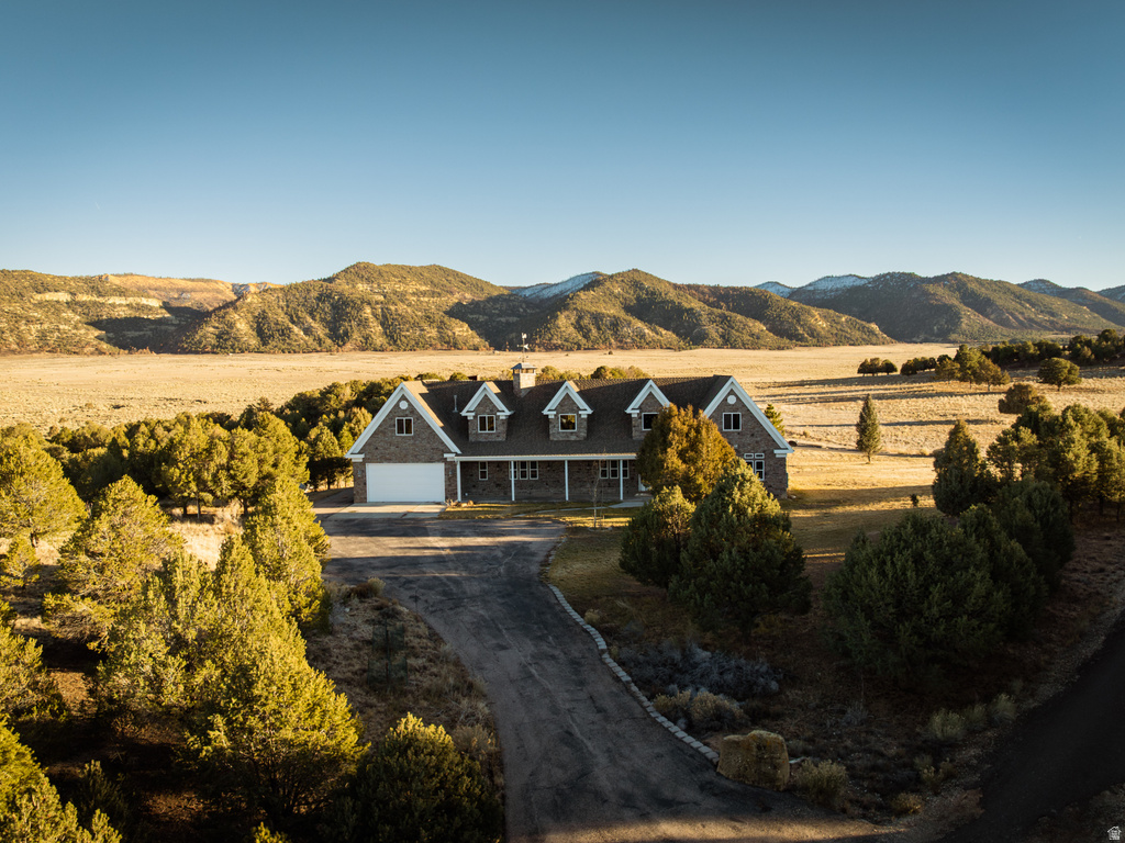 2250 E PAUNSAUGUNT DR Hatch, UT 84735