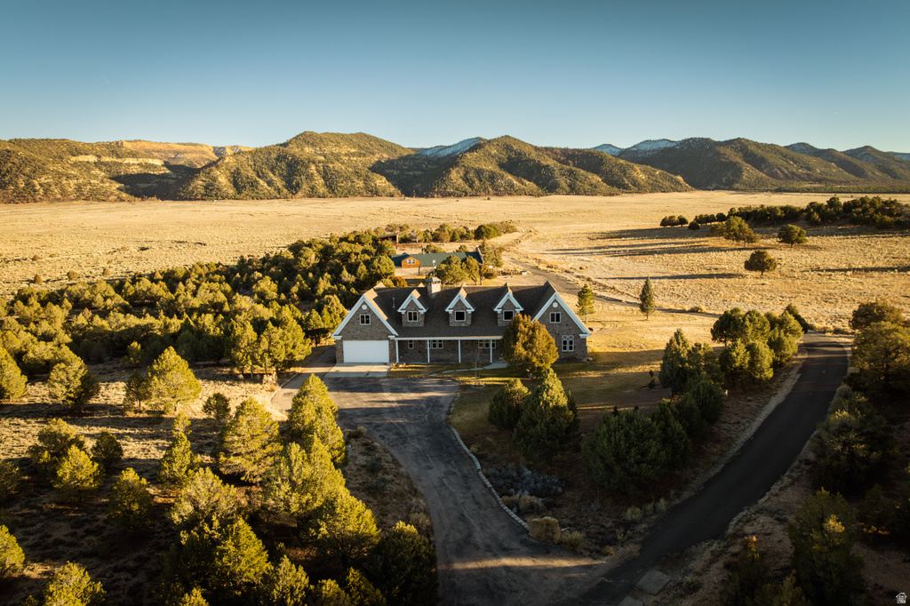 2250 E PAUNSAUGUNT DR Hatch, UT 84735